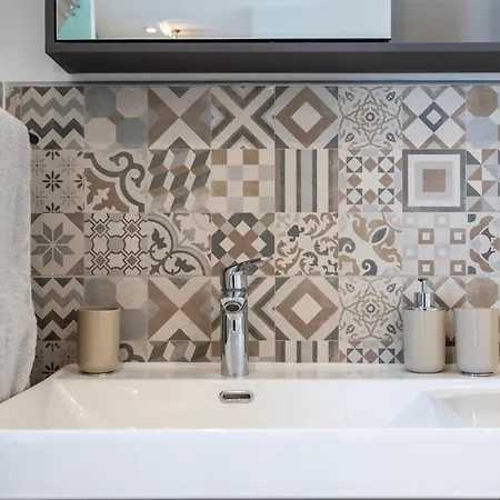 The Rustic Lane - Old Town *