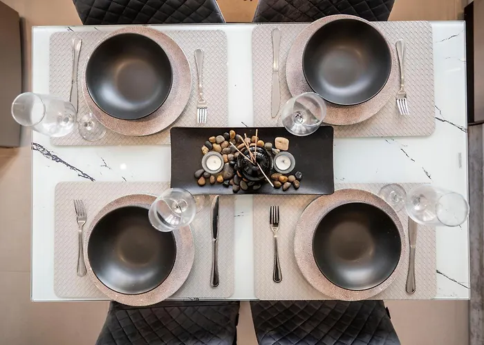 The Rustic Lane - Old Town *