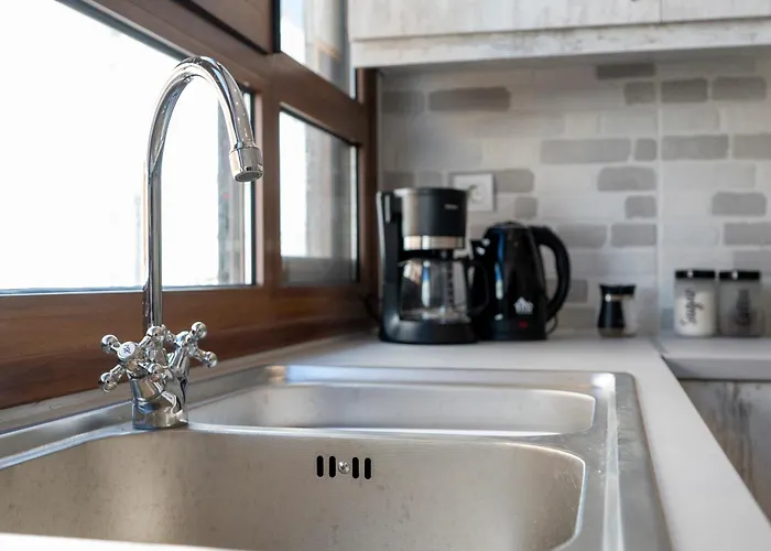 The Rustic Lane - Old Town Apartment Kos Town