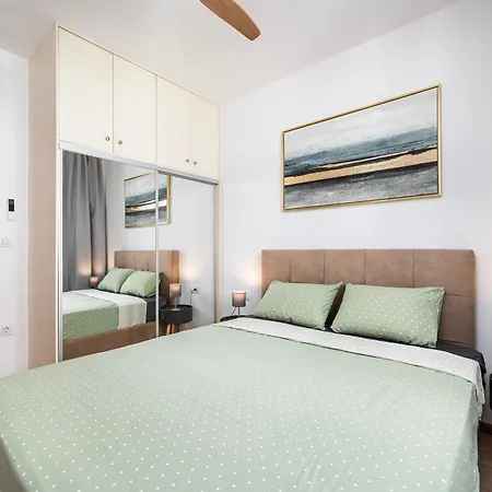 Appartement The Rustic Lane - Old Town Kos-stad